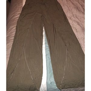 Woven open front pants